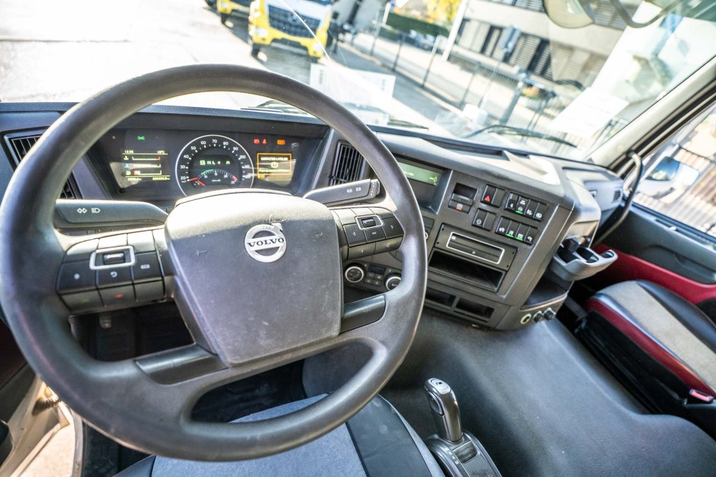 VOLVO FMX 460 GLOB + HYDR 2016 E64850 FMX 460 GLOB + HYDR 2016 1 image 12