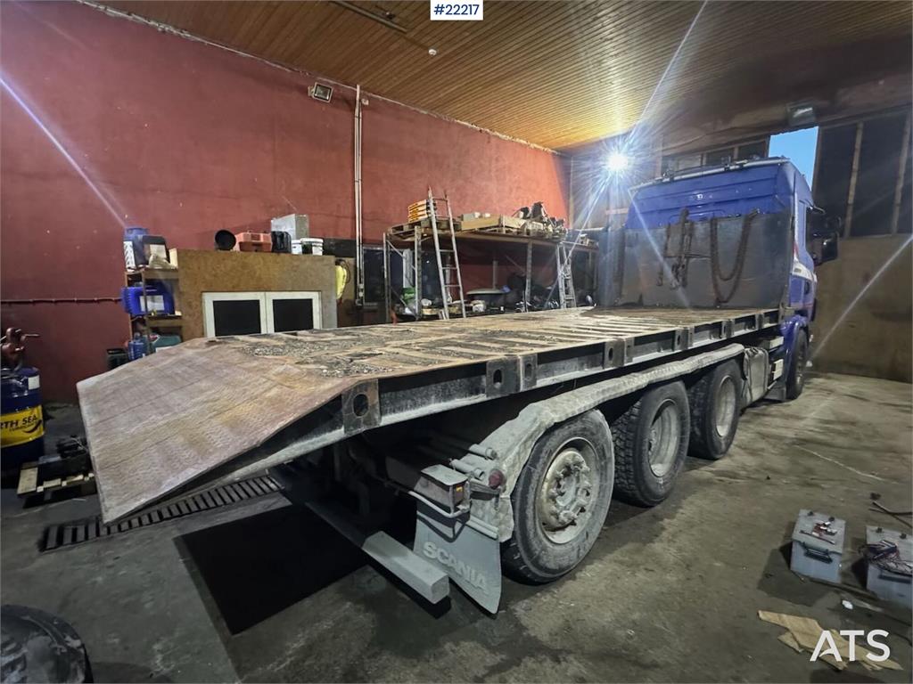 Scania R580 snow-prepared tridem hook loader with Joab ho 2005 22217 R580 snow-prepared tridem hook loader with Joab ho 20...