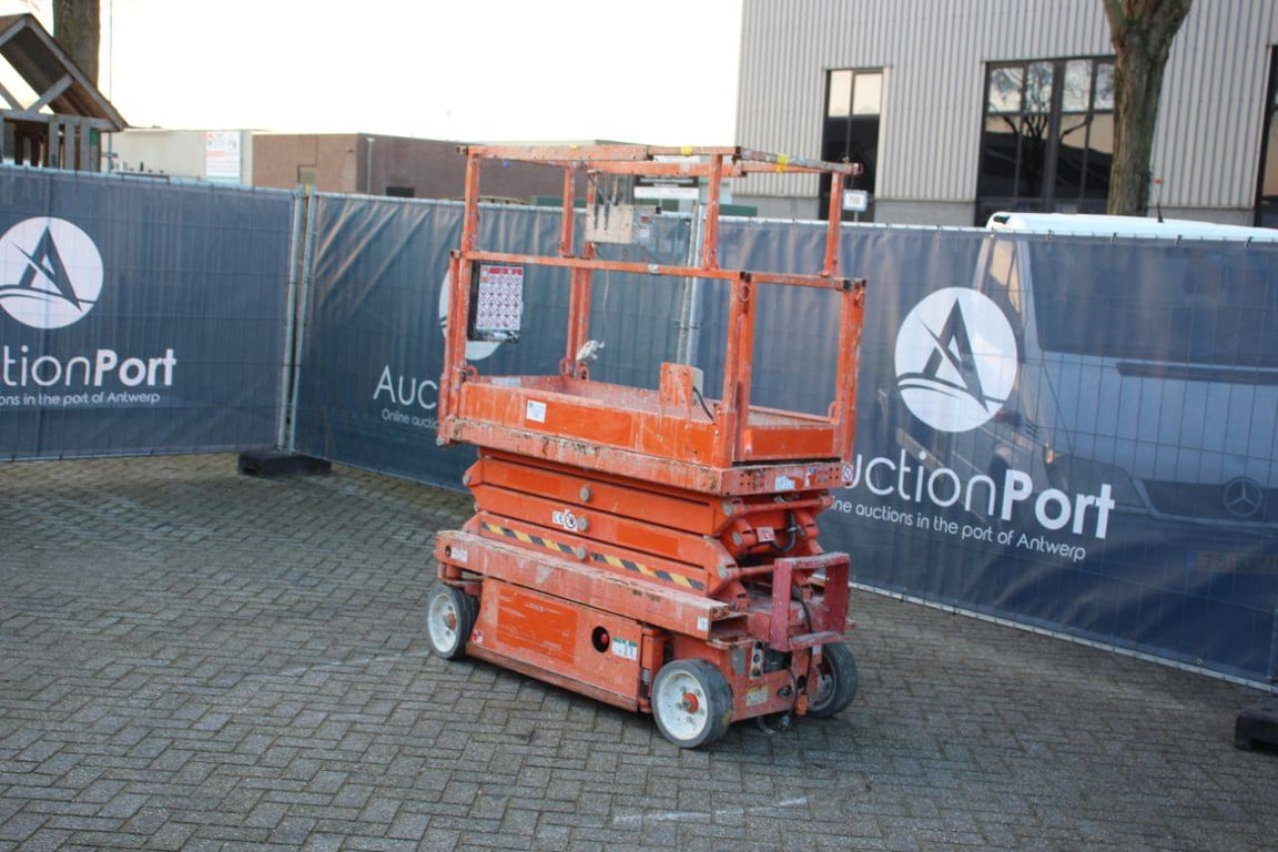 Scissor Lift Skyjack Electric 1 Scissor Lifts image 3
