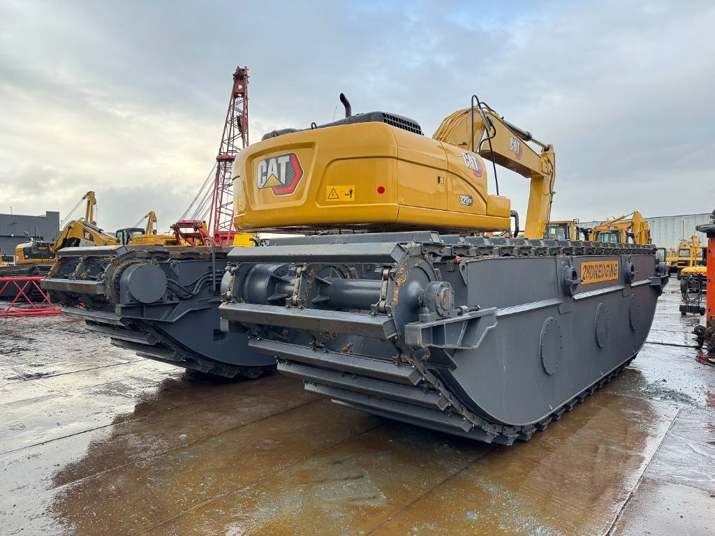 CAT 320 swampbuggy amphibious bigfloat 2025 5253 320 swampbuggy amphibious bigfloat 2025 1 Crawler Excavators image 7