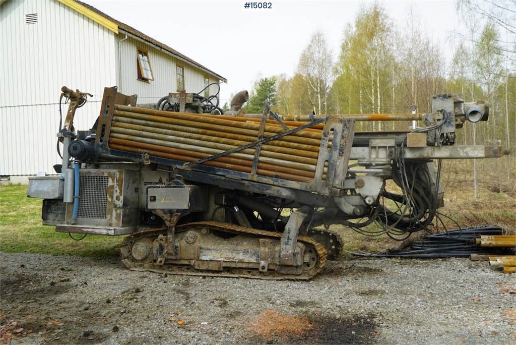 Gemsa 55S drilling rig 2004 15082 Gemsa 55S drilling rig 2004 1 image 3