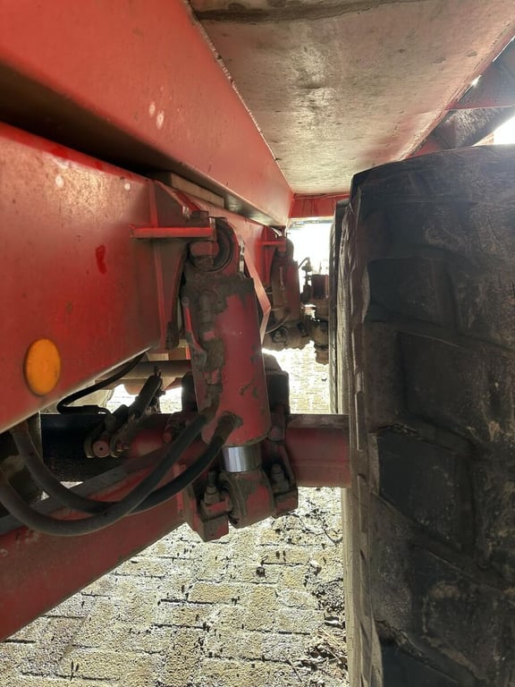 Heavy machinery product image - Image 10 of 14