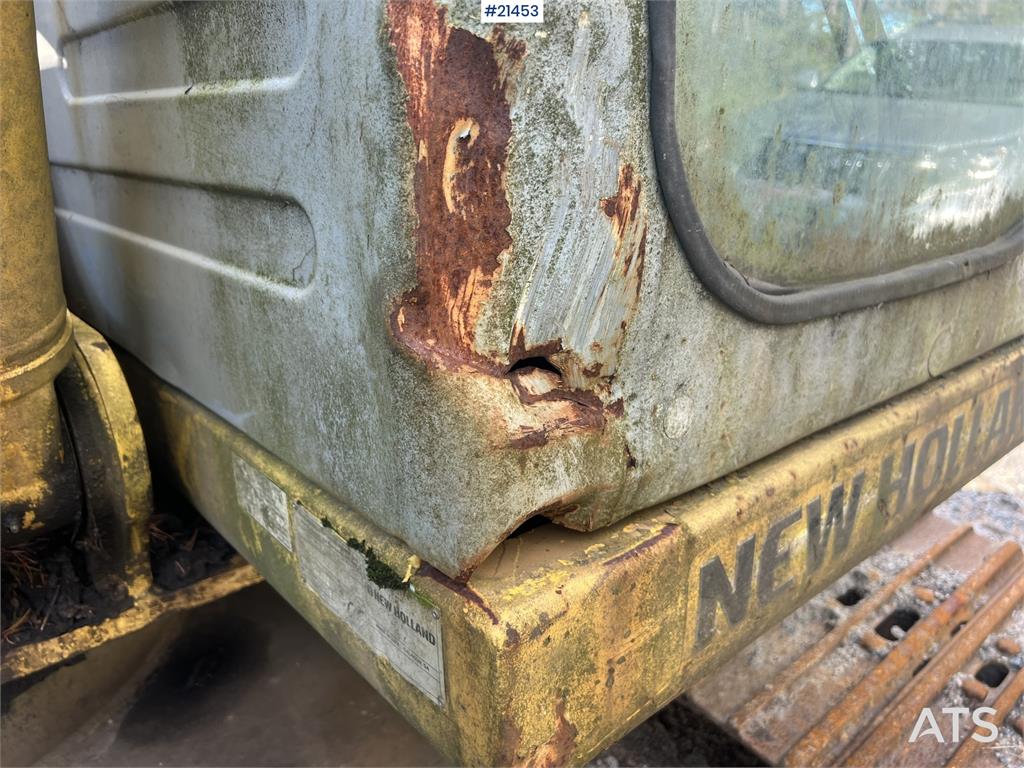 New Holland E215 Excavator 2008 21453 E215 Excavator 2008 1 Crawler Excavators image 4