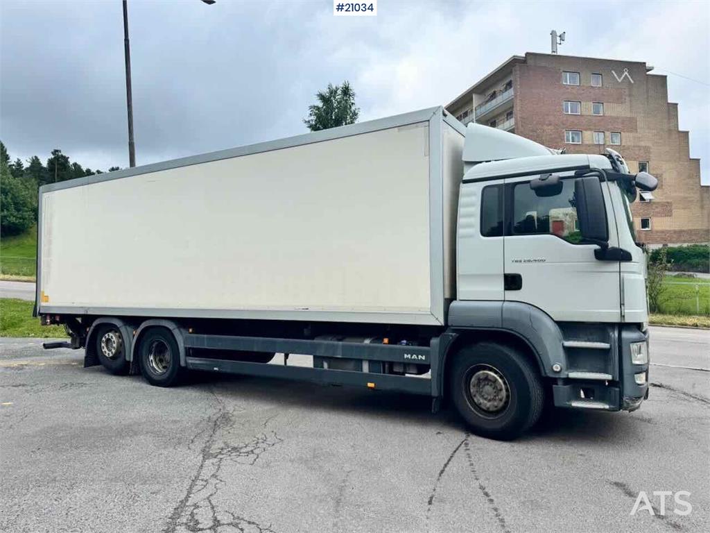 MAN TGS 26.400 6x2 Box truck w/ Full side opening. WAT 2013 21034 TGS 26.400 6x2 Box w/ Full side opening. WAT 2013 1 image 6