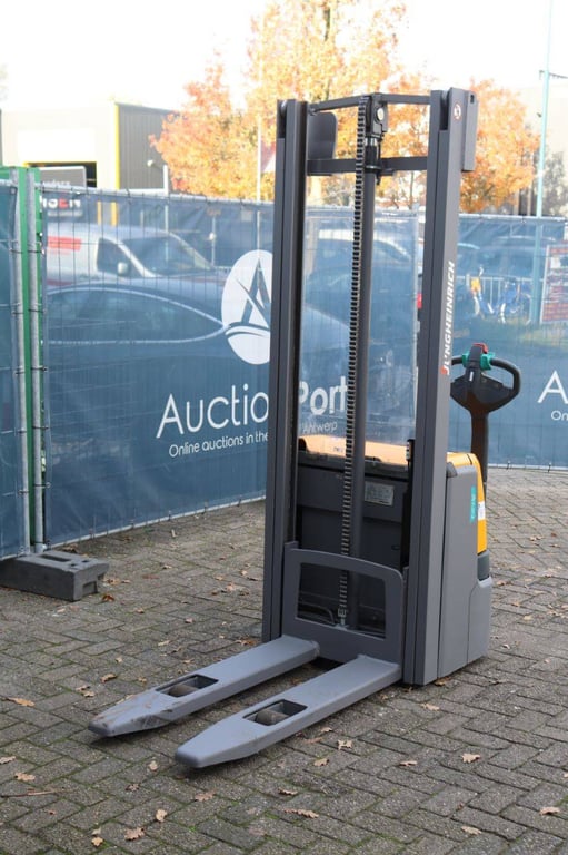 Stacker Jungheinrich EJC 112 Electric 1200kg 2016 2016 EJC 112 2016 1 image 9