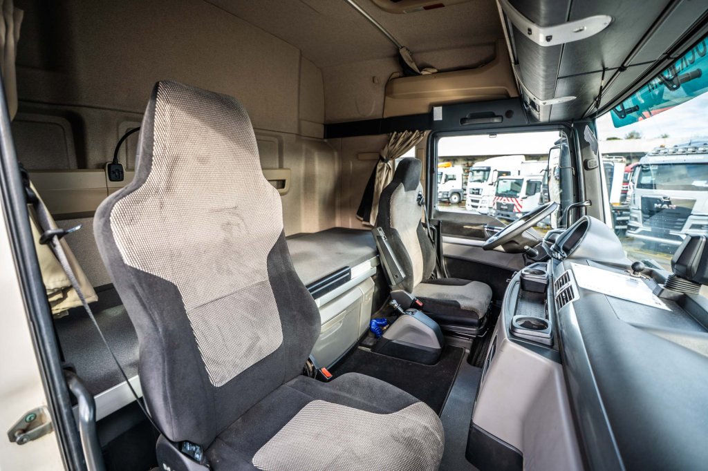 MAN TGX 18.470 XLX BLS+HYDR. 2019 E64761 TGX 18.470 XLX BLS+HYDR. 2019 1 image 14