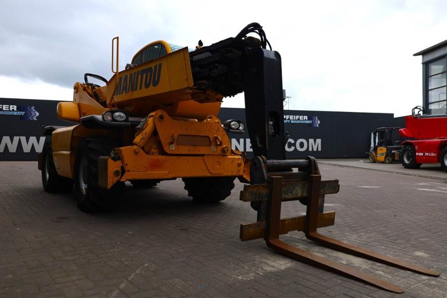 Manitou MRT2150 Privilege Diesel, 4x4 Drive And 4-Wheel St 2011 MANITOU - MRT2150 Privilege - 63010 MRT2150 Privilege Dies...
