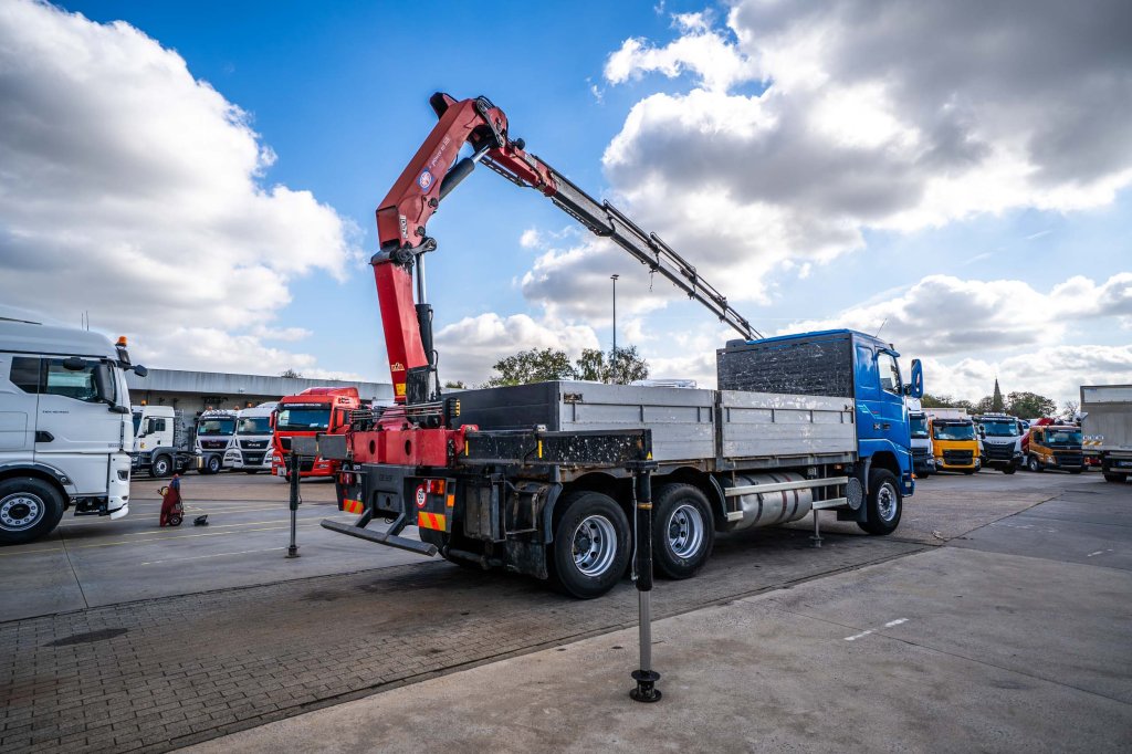 VOLVO FH 12-340 - HMF 2420 K6 (2012) 1997 E64067 FH 12-340 - HMF 2420 K6 (2012) 1997 1 image 5