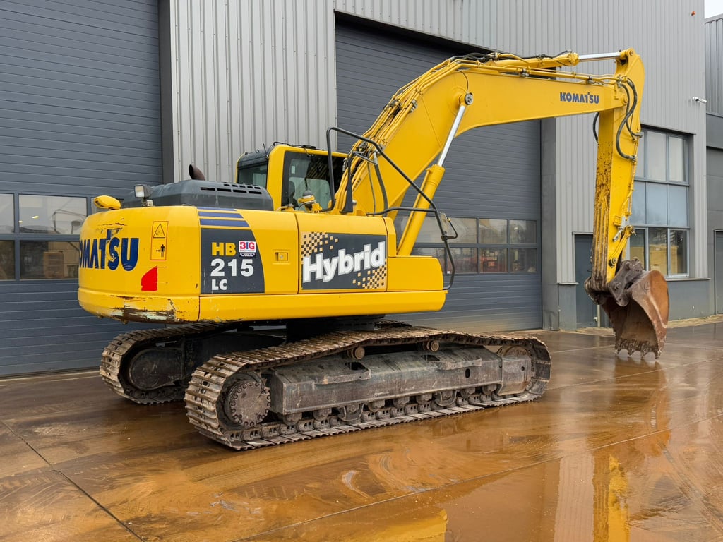 Komatsu HB215LC-1 HB 2012 00033062 HB215LC-1 HB 2012 1 image 5