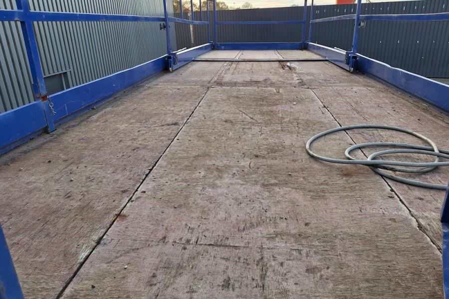 Liftlux SL205-25D4WDS/P Diesel, 4x4 Drive, Hydraulic Deck 2002 LIFTLUX - SL205-25D4WDS/P - 90387 Liftlux SL205-25D4WDS/P D...