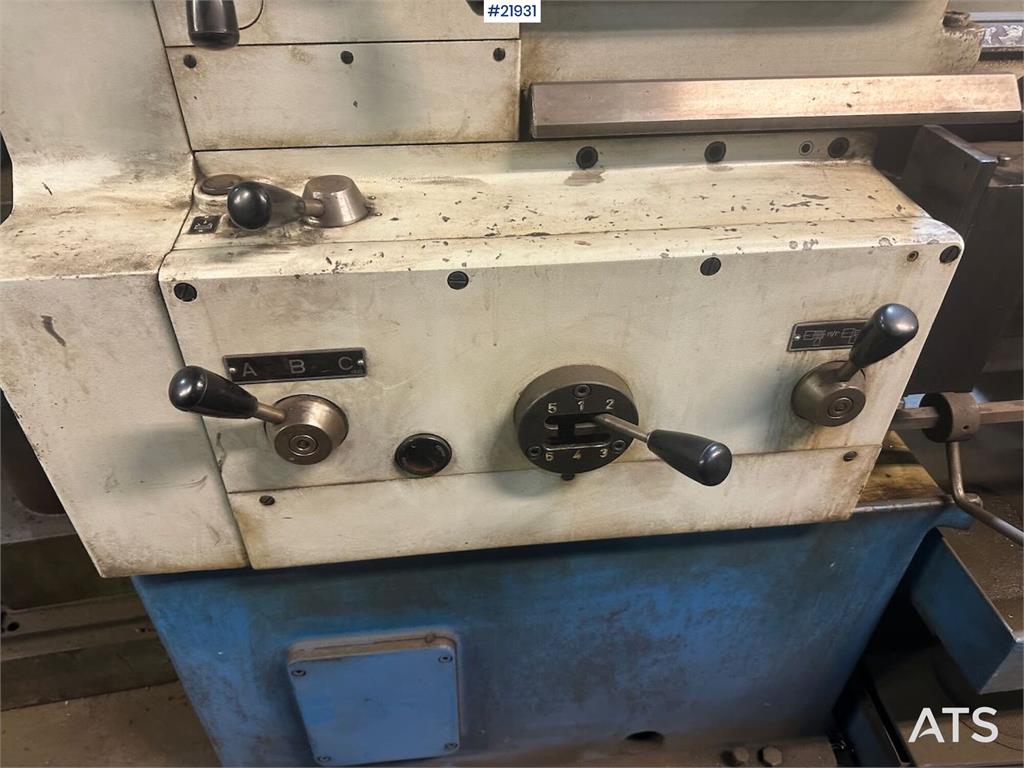 Trenchin SN 50 C Lathe with Equipment 21931 Trenchin SN 50 C Lathe with Equipment 1 image 22