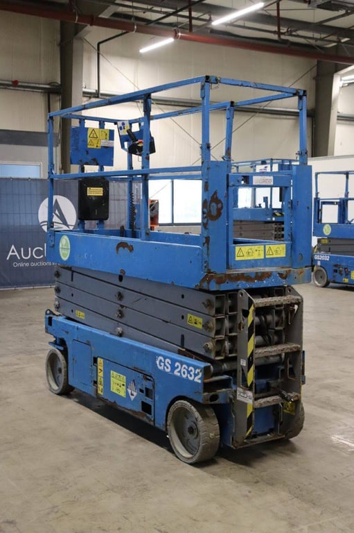 Scissor lift Genie GS-2632 Electric 9.9m 2014 2014 GS-2632 2014 1 Scissor Lifts image 7