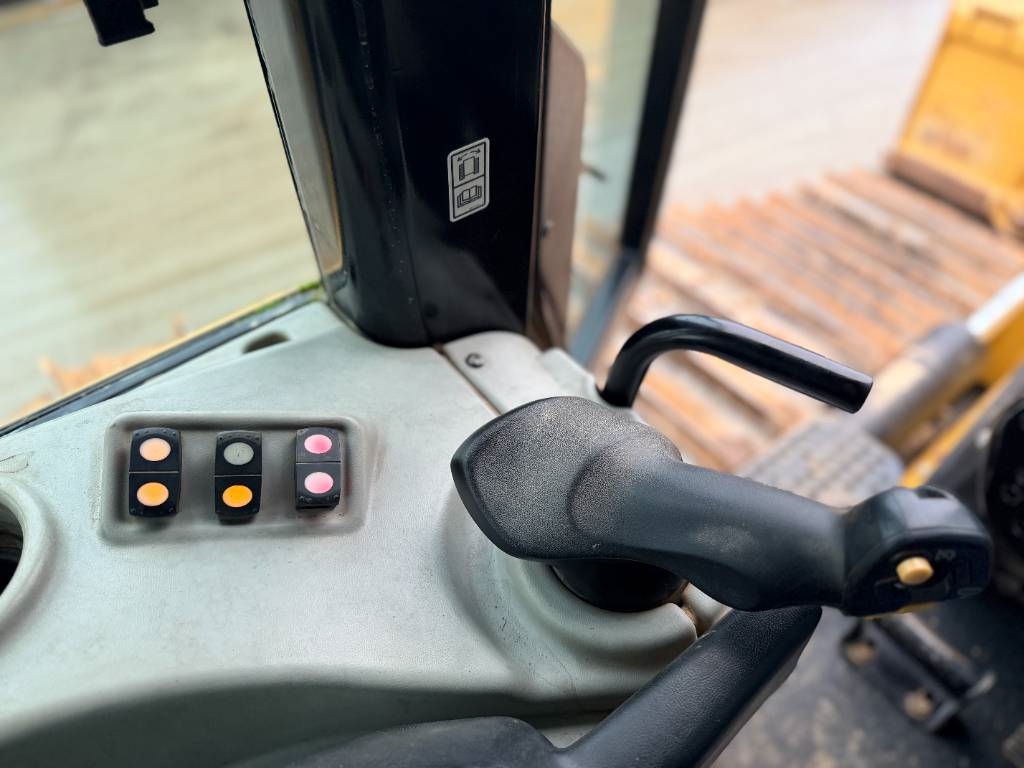 Heavy machinery product image - Image 13 of 15