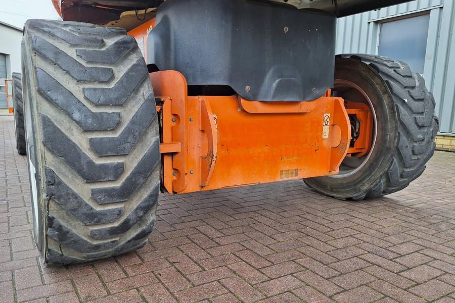 JLG 1350SJP Diesel, 4x4x4 Drive 43.3m Working Height, 2004 JLG - 1350SJP - 90396 1350SJP Diesel, 4x4x4 Drive 43.3m Working...