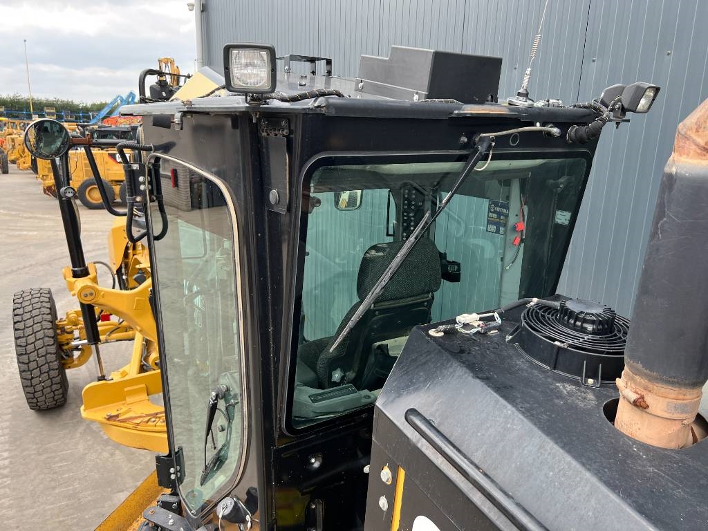 CAT 140M2 AWD 2012 207182 140M2 AWD 2012 1 Motor graders image 5