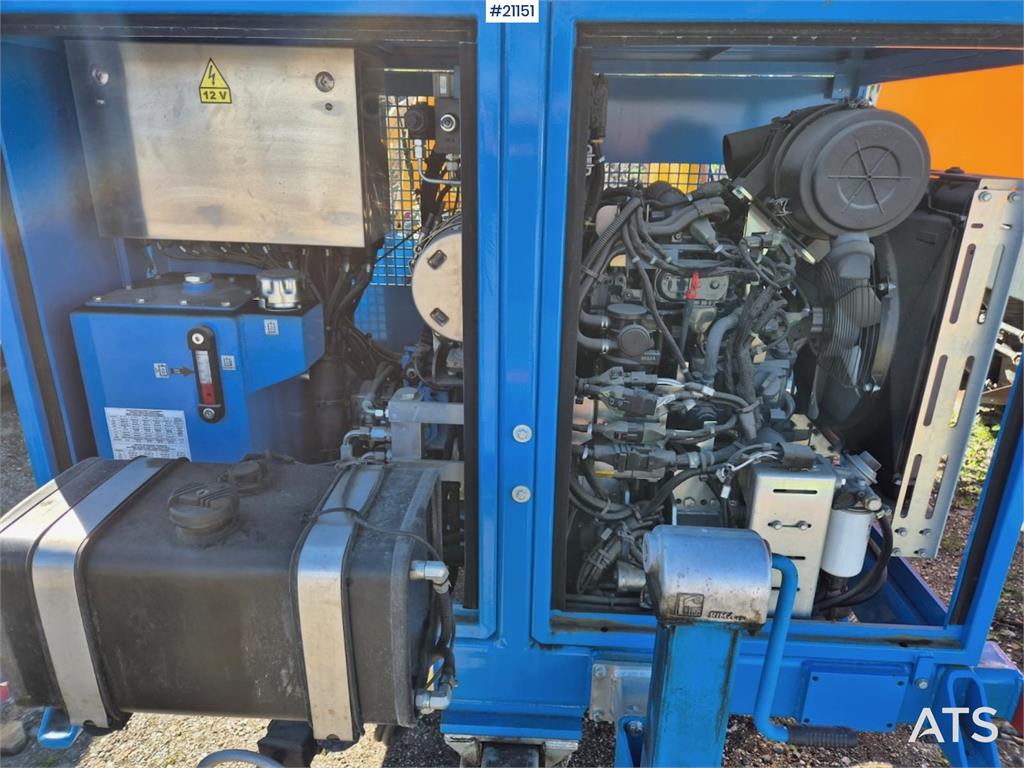 Omac F10 Stretching Machine. Like New. 2022 21151 Omac F10 Stretching Machine. Like New. 2022 1 image 15
