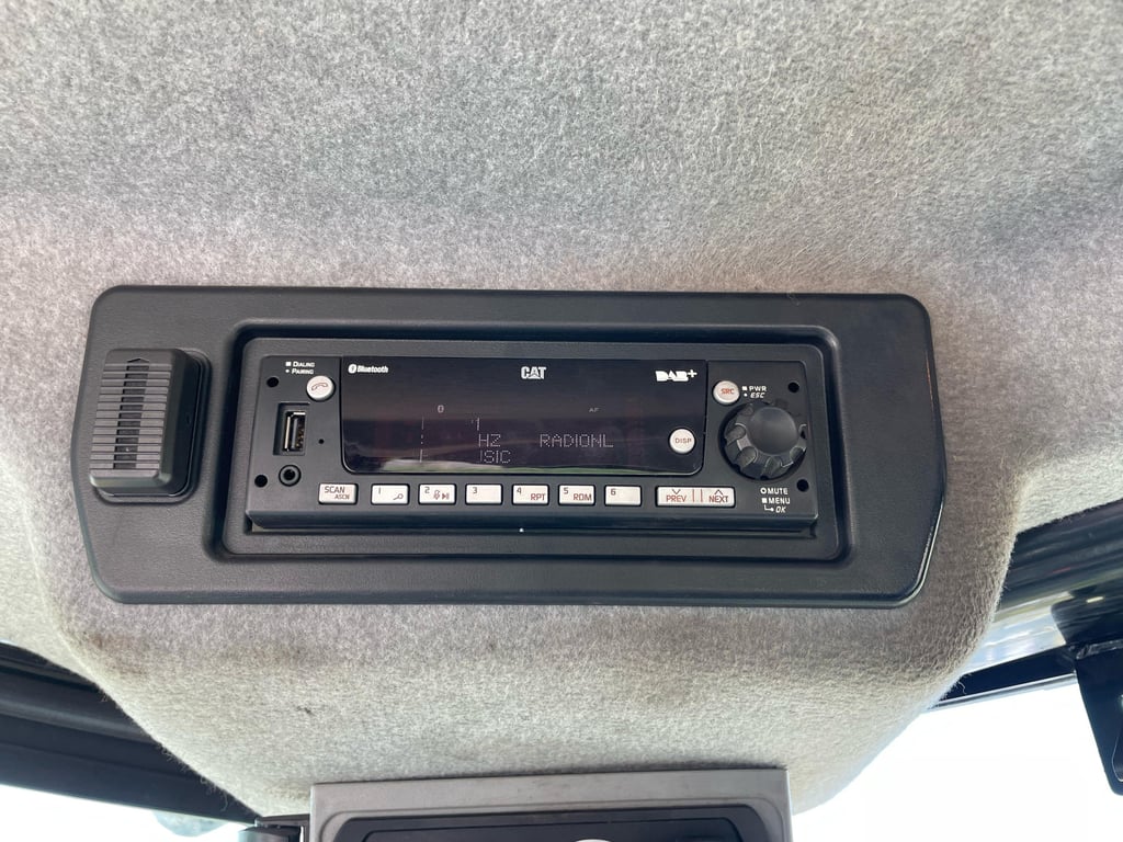 Caterpillar 972M XE - CE / new tires / new bucket edge 2021 00033216 972M XE - CE / new tires / new bucket edge 2021 1 ima...