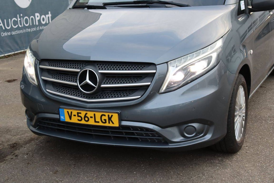 Mercedes-Benz Vito 116 CDI Diesel 2017 Van 2017 Vito 116 CDI 2017 1 image 10