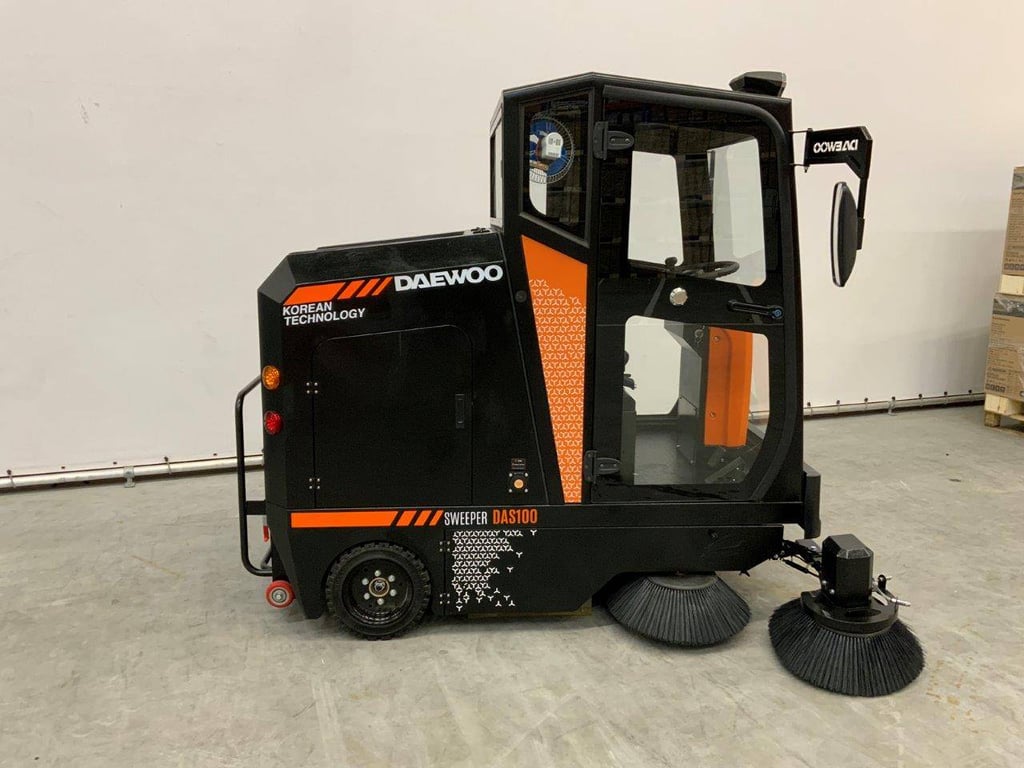 Daewoo DAS100 Electric Sweeper 1200W 2024 New 2024 DAS100 2024 0 image 3