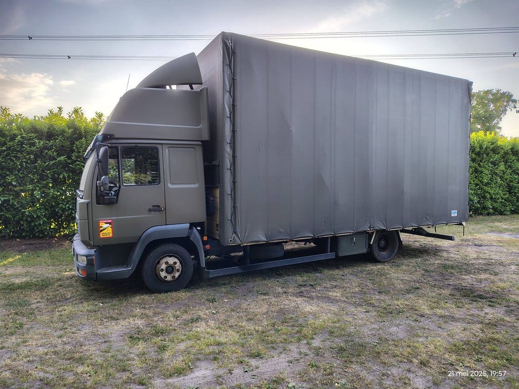 Box Truck MAN L2000 Diesel 2004 2004 L2000 2004 1 image 4