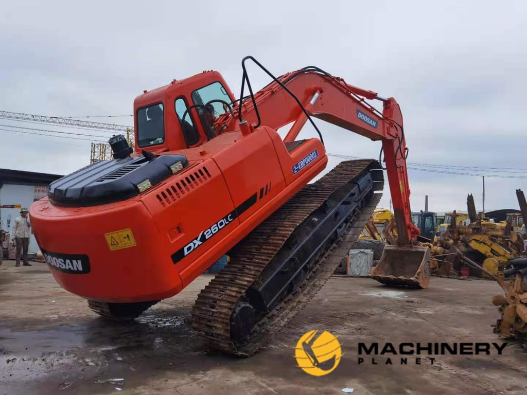 DOOSAN DX260 Mini Used Crawler Excavator Hot Sale DX260 2020 1 Crawler Excavators image 4