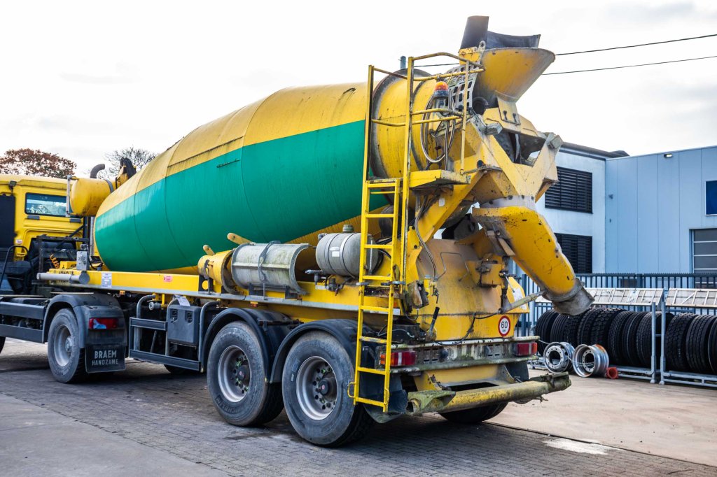DE BUF BETON MIXER/MISCHER/MALAXEUR12M³ 2015 E62595 De Buf BETON MIXER/MISCHER/MALAXEUR12M³ 2015 1 image 4