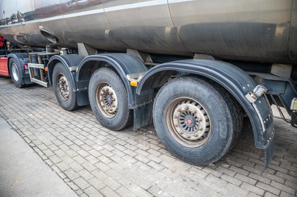 ETA CITERNE LAIT/MILCH/MILK 29000L 2012 E61296 ETA CITERNE LAIT/MILCH/MILK 29000L 2012 1 image 5