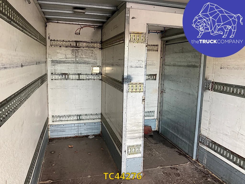 Iveco EuroCargo 100 E15 2002 TC44276 EuroCargo 100 E15 2002 1 image 9