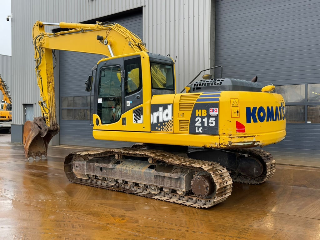 Komatsu HB215LC-1 HB 2012 00033062 HB215LC-1 HB 2012 1 image 3