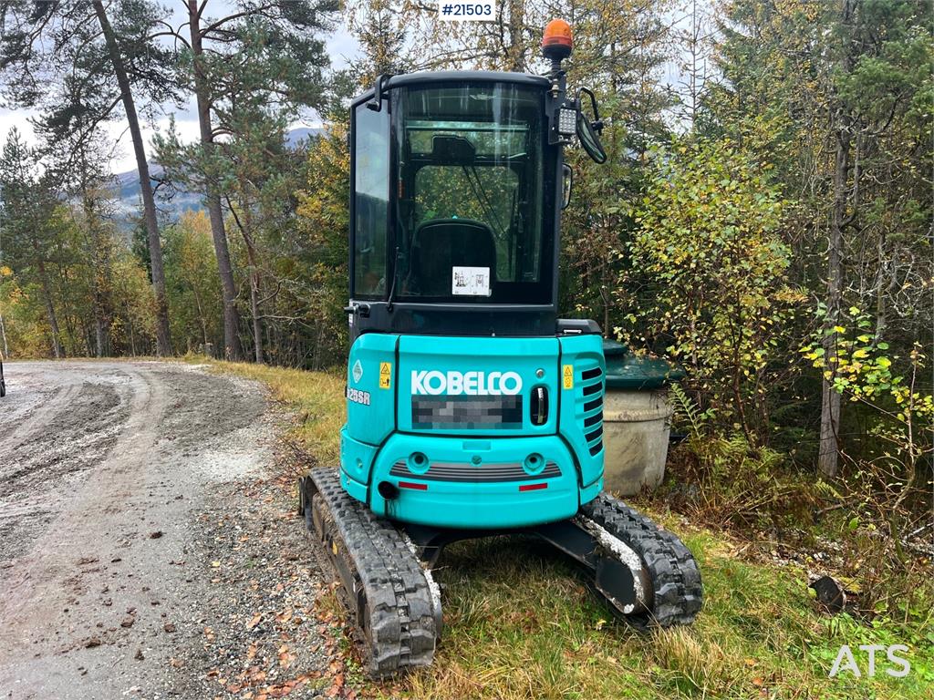Kobelco Sk25SR-6E Excavator w/ sanding bucket, digging buc 2021 21503 Sk25SR-6E Excavator w/ sanding bucket, digging buc 2...