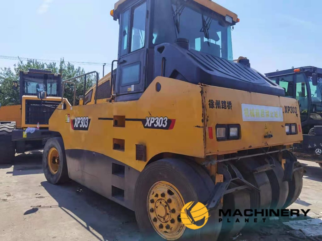 XCMG XP303 Road Roller Used Good Condition XP303 2019 1 image 4
