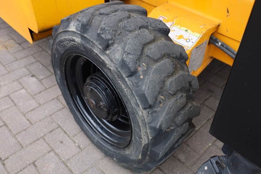Haulotte H15SXL Diesel, 4x4 Drive, 15m Working Height, 500k 2011 HAULOTTE - H15SXL - 63129 H15SXL Diesel, 4x4 Drive, 15m W...
