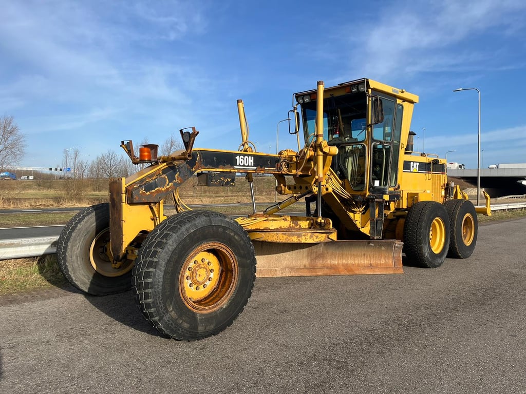 Caterpillar 160H 2000 00032475 160H 2000 1 image 2