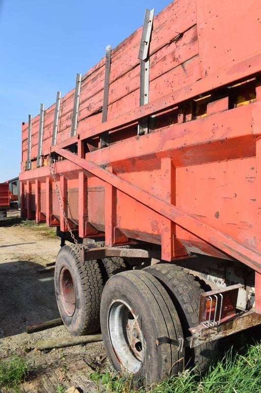 Lyonnet BL12 tipper trailer 1999 Lyonnet BL12 1999 1 image 5