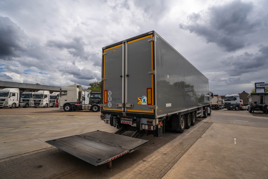 CHEREAU CHEREAU+CARRIER 1950 MT+DHOLLANDIA 2.5T 2015 E64417 Chereau CHEREAU+CARRIER 1950 MT+DHOLLANDIA 2.5T 2015 1 image 5