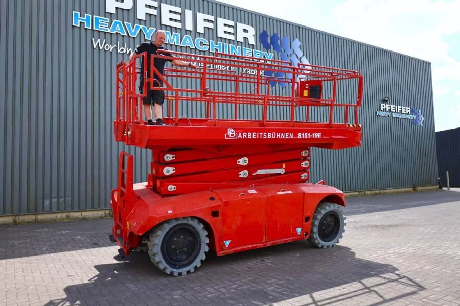 PB LIFT S151-19E 4x4 Electric, 4x4 Drive, 15m Working 2012 PB LIFT - S151-19E 4x4 - 90072 PB LIFT S151-19E 4x4 Electric, 4...