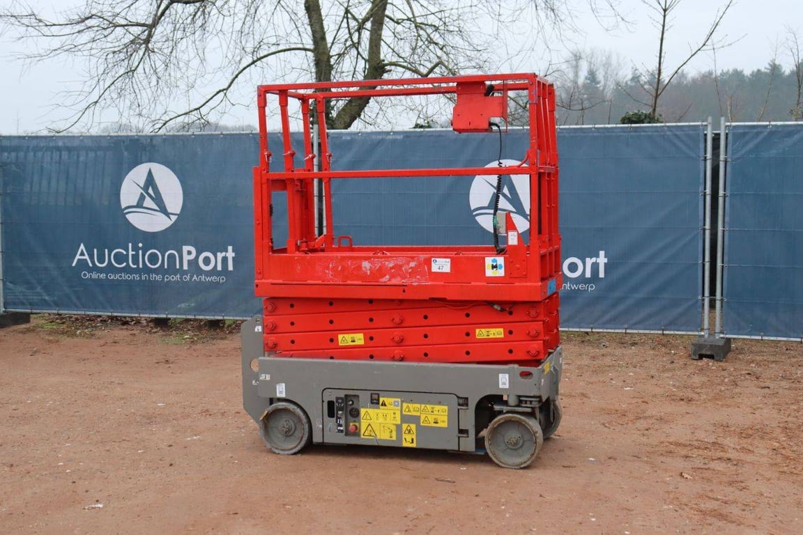 Scissor lift Genie GS-1930 Electric 7.8m 2006 2006 GS-1930 2006 1 Scissor Lifts image 3