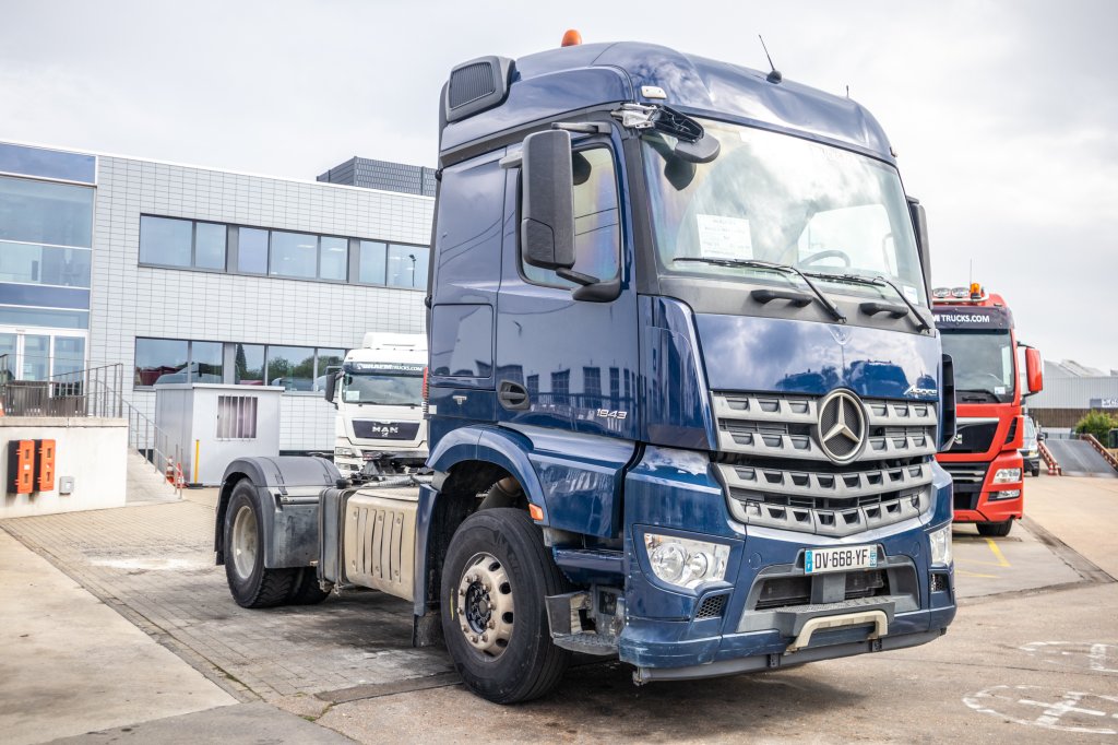 MERCEDES AROCS(NO ACTROS) 1843 LS+HYDR 2015 E59755 AROCS(NO ACTROS) 1843 LS+HYDR 2015 1 image 2