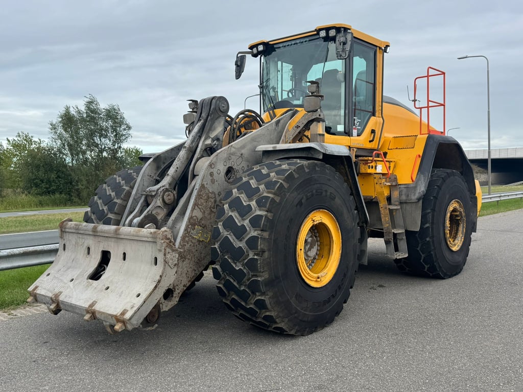 Volvo L220H 2021 00033639 L220H 2021 1 image 2