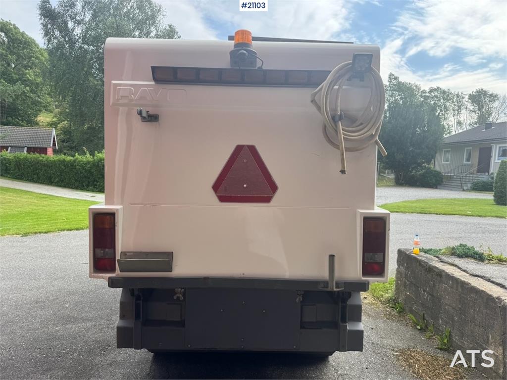 Ravo 540 Sweeper. 2006 21103 Ravo 540 Sweeper. 2006 1 image 5