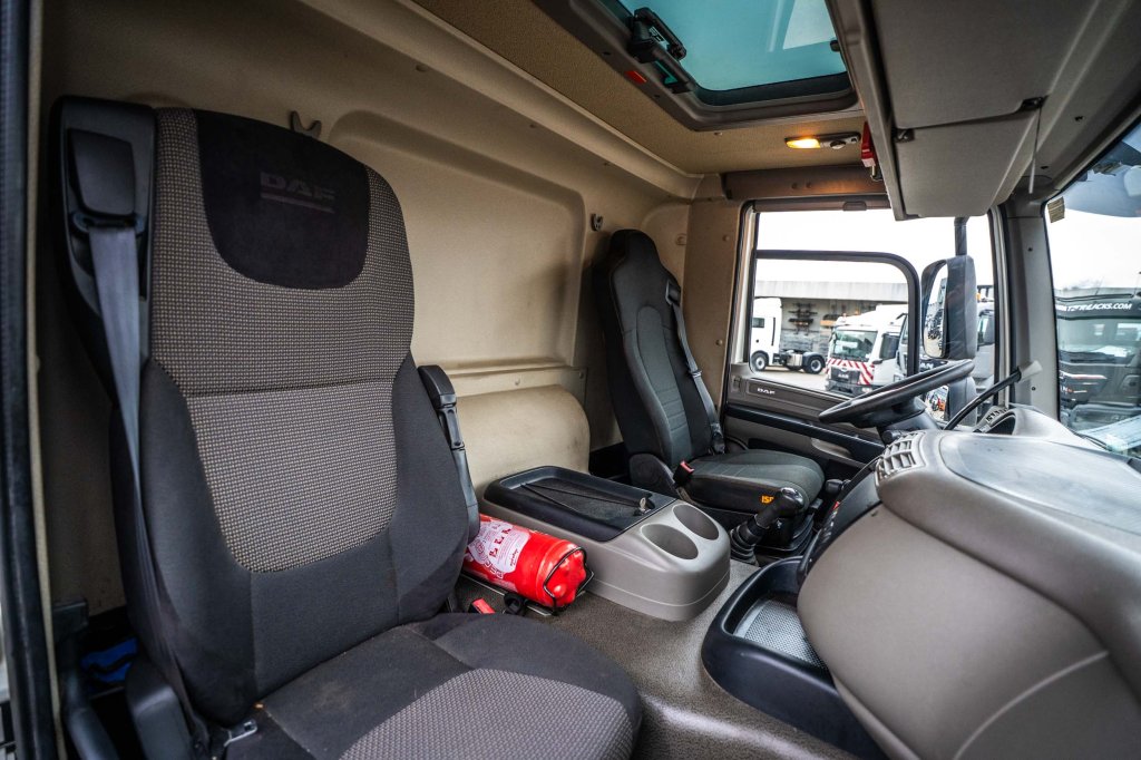 DAF CF 75 360 +ALU MAGYAR 13.500L /4COMP + INTARDER 2012 E65096 DAF 75 360 +ALU MAGYAR 13.500L /4COMP + INTARDER 2012 1 im...