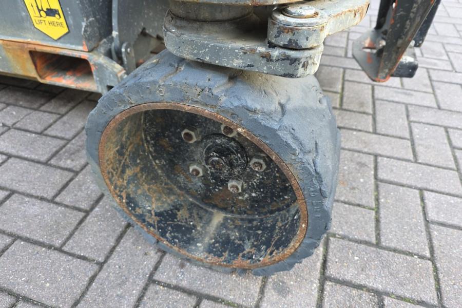 Holland Lift Ecostar HL-11816 As-Is, For Parts, Electric, 14m W 2013 HOLLAND LIFT - Ecostar HL-11816 - 90427 Holland lift ...