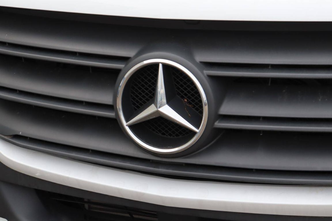 Mercedes-Benz SPRINTER Diesel 2019 Refrigerated Van 2019 SPRINTER 2019 1 image 11