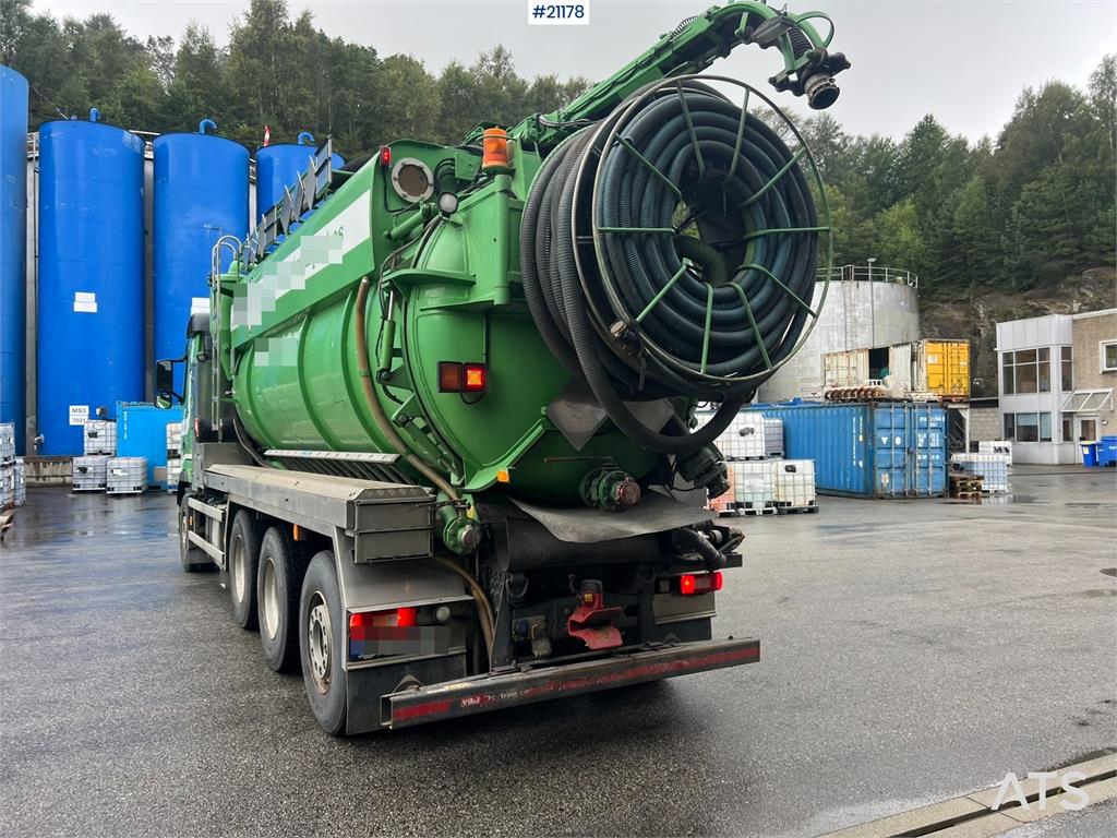 Volvo fh500 8x4 Mud vacuum truck w/ 2010 Inter consult b 2011 21178 fh500 8x4 Mud vacuum truck w/ 2010 Inter consult b 201...