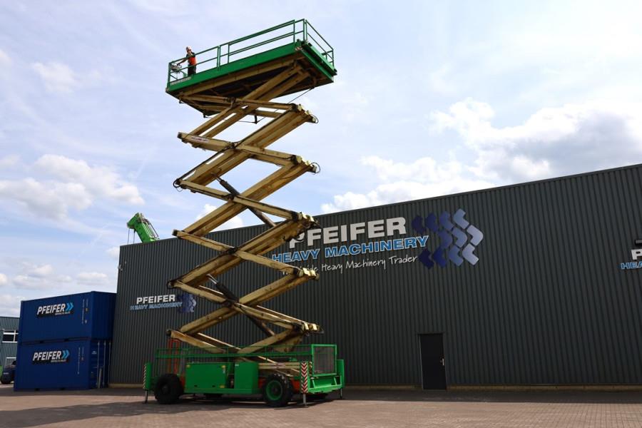 Holland Lift Megastar G-320DL30-4WDS/N Diesel, 4x4x4 Drive, 34m 2007 HOLLAND LIFT - Megastar G-320DL30-4WDS/N - 90085 Holl...