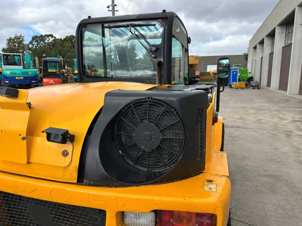 JCB 520-40 Diesel 36.3kW Telehandler 2018 2018 520-40 2018 1 image 14