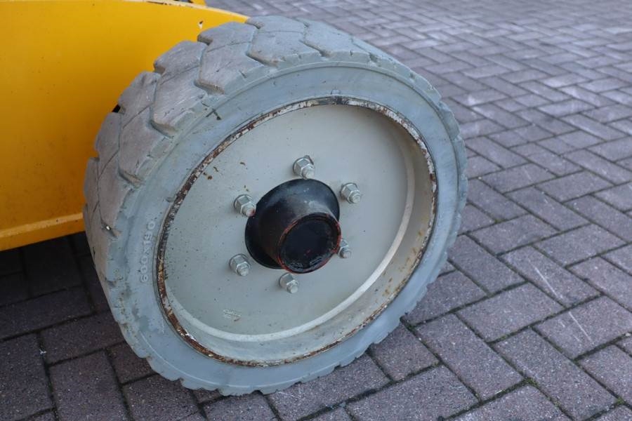 Manitou 150AETJ Compact Electric, 15m Working Height, 6.5m 2011 MANITOU - 150AETJ Compact - 63255 150AETJ Compact Electric...