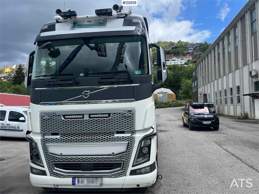 Volvo FH650 6x4 Tractor w/ 2013 HRD 3 axle jumbo trolley 2019 20619 FH650 6x4 Tractor w/ 2013 HRD 3 axle jumbo trolley 201...