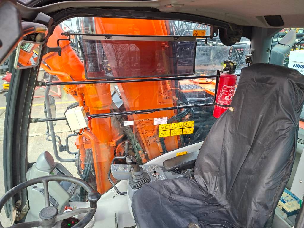 Heavy machinery product image - Image 23 of 32