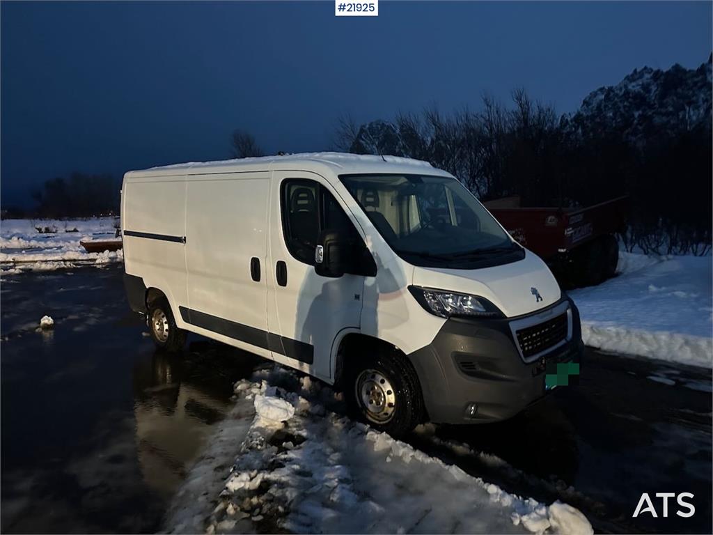 Peugeot Boxer 2017 21925 Peugeot 2017 1 Closed vans image 17